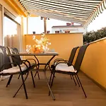 Melrose With Terrace