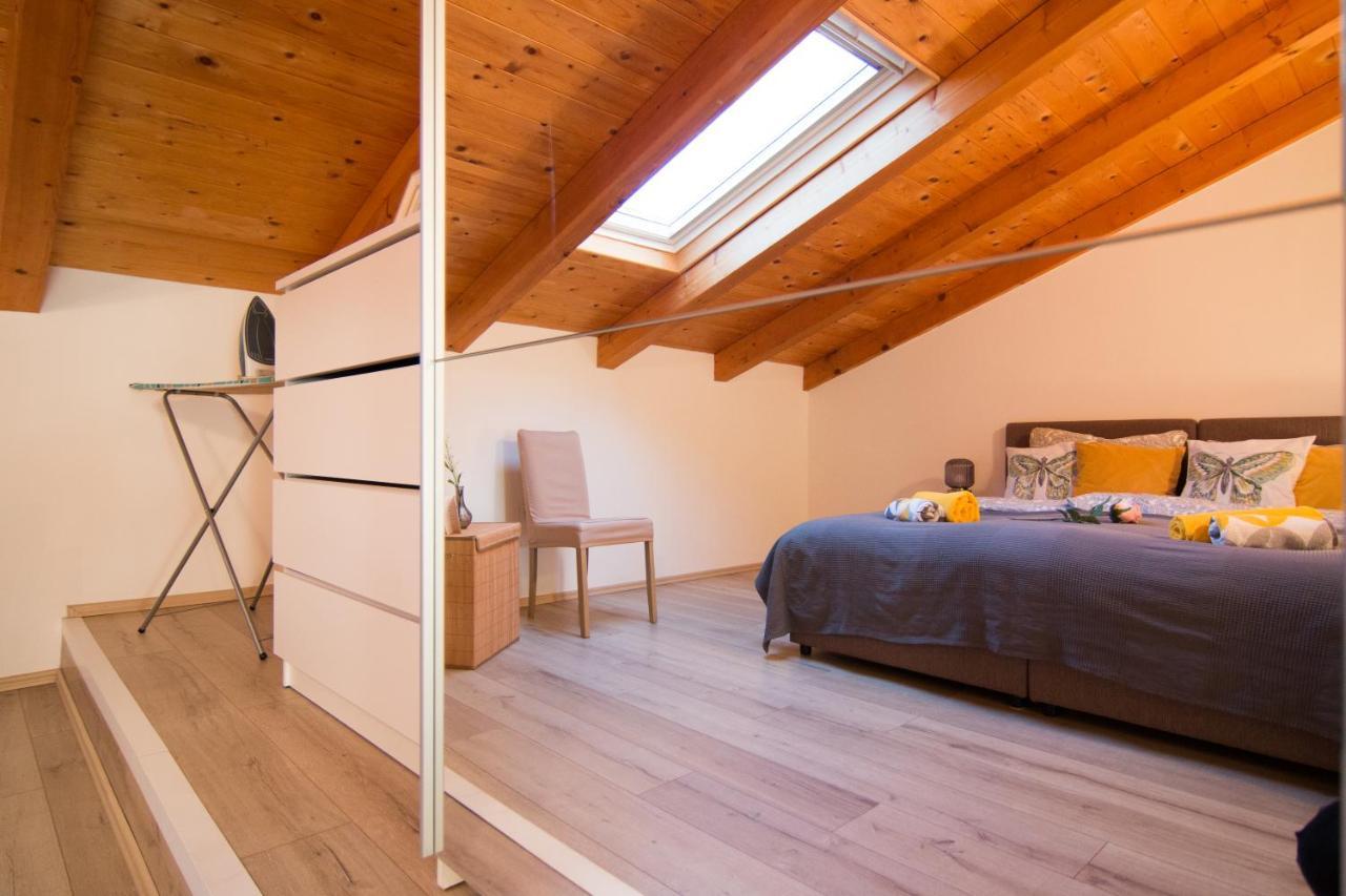 Melrose With Terrace Apartment *